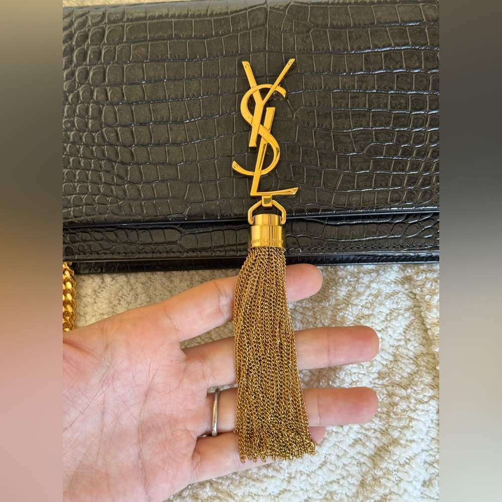 ❌SOLD❌YVES SAINT LAURENT KATE TASSEL CROC WALLET ON CHAIN - Picture 8 of 16